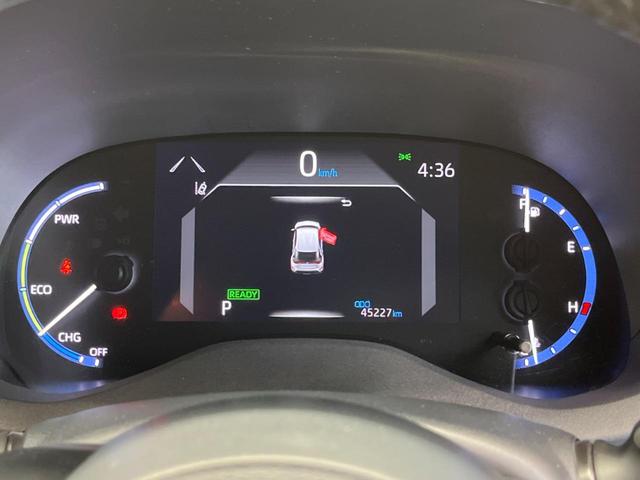 ヤリスクロス ハイブリッドＺ　２トーンカラー　禁煙車　純正８型ナビ　パノラミックビューモニタ　黒内装　セーフティセンス　ブラインドスポットモニタ　フルＬＥＤヘッド　純正１８インチＡＷ　半革シート　パワーシート　シートヒーター（47枚目）