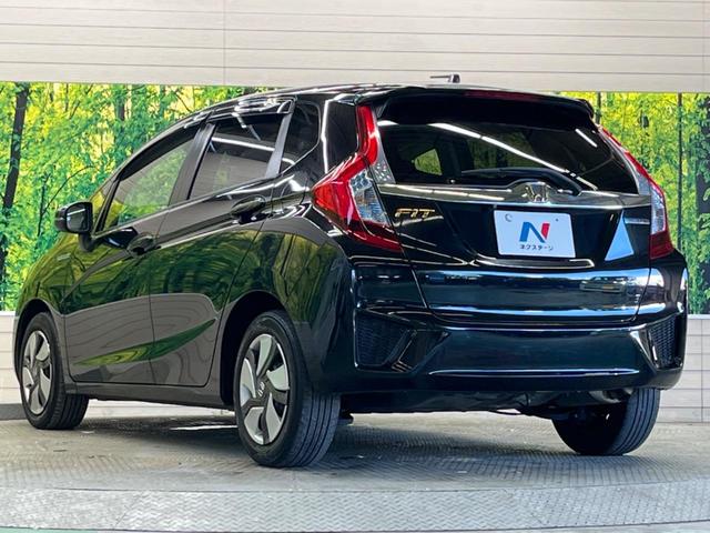 フィットハイブリッド Ｆパッケージ　禁煙車　純正ナビフルセグ　バックカメラ　スマートキー　ＥＴＣ　Ｂｌｕｅｔｏｏｔｈ　オートエアコン　ドライブレコーダー　ステアリングリモコン　ＤＶＤ再生　４スピーカー（26枚目）
