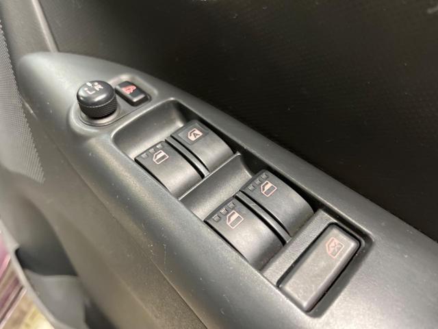 タント Ｇスペシャル　禁煙車　ナビフルセグ　バックカメラ　電動スライドドア　黒内装　純正１４インチＡＷ　フロントフォグランプ　スマートキー　オートエアコン　ＤＶＤ再生（41枚目）