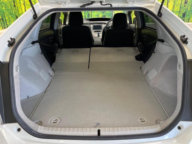 プリウス Ｓ　禁煙車　純正８型ナビＴＶ　バックカメラ　黒内装　ＨＩＤヘッド　フロントフォグランプ　純正１５インチＡＷ　ＥＴＣ　Ｂｌｕｅｔｏｏｔｈ　スマートキー　オートエアコン　オートライト　ＤＶＤ再生　６スピーカー（34枚目）