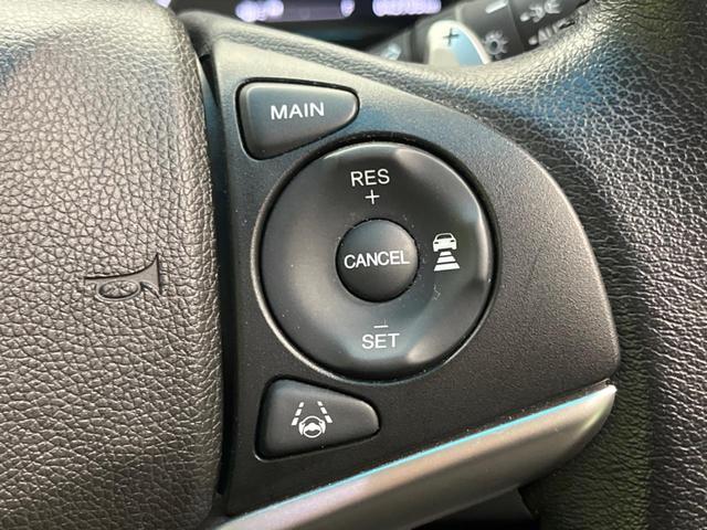 シャトル ハイブリッドX ホンダセンシング 禁煙車 純正8型ナビTV バックカメラ LEDヘッド アダプティブクルーズ ETC Bluetooth スマートキー 半革シート シートヒーター オートライト オートエアコン DVD再生(6枚目)