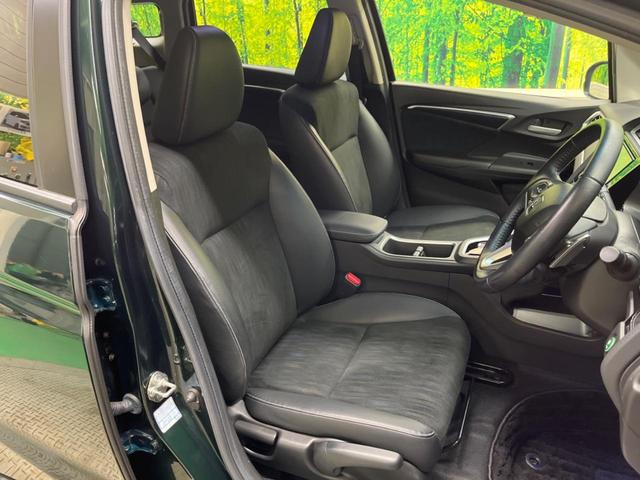 シャトル ハイブリッドX ホンダセンシング 禁煙車 純正8型ナビTV バックカメラ LEDヘッド アダプティブクルーズ ETC Bluetooth スマートキー 半革シート シートヒーター オートライト オートエアコン DVD再生(9枚目)