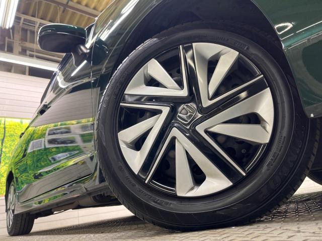 シャトル ハイブリッドX ホンダセンシング 禁煙車 純正8型ナビTV バックカメラ LEDヘッド アダプティブクルーズ ETC Bluetooth スマートキー 半革シート シートヒーター オートライト オートエアコン DVD再生(13枚目)