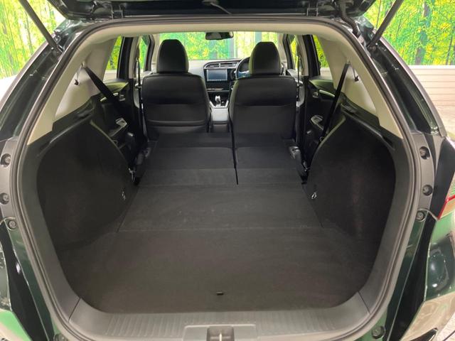 シャトル ハイブリッドX ホンダセンシング 禁煙車 純正8型ナビTV バックカメラ LEDヘッド アダプティブクルーズ ETC Bluetooth スマートキー 半革シート シートヒーター オートライト オートエアコン DVD再生(40枚目)