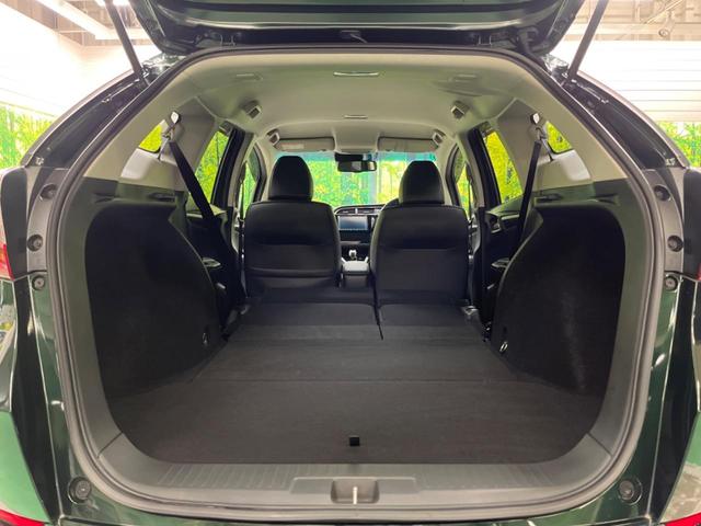 シャトル ハイブリッドX ホンダセンシング 禁煙車 純正8型ナビTV バックカメラ LEDヘッド アダプティブクルーズ ETC Bluetooth スマートキー 半革シート シートヒーター オートライト オートエアコン DVD再生(41枚目)