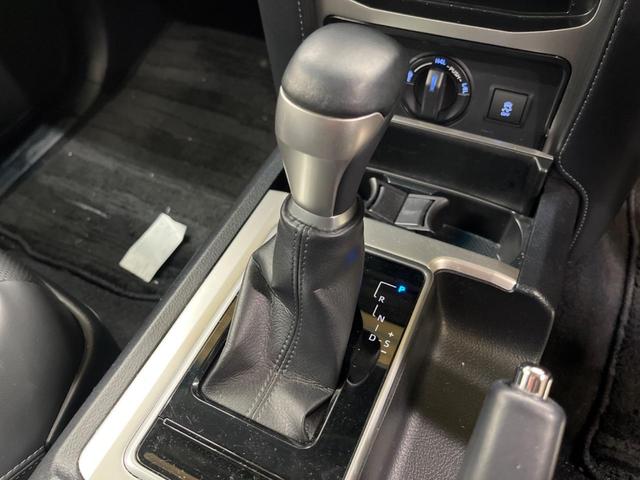 ランドクルーザープラド ＴＸ　Ｌパッケージ　ムーンルーフ　モデリスタエアロ　純正ＯＰ１９インチＡＷ　禁煙車　純正９型ナビＴＶ　マルチテレインモニタ　黒革　セーフティセンス　パワーシート　ポジションメモリ　シートベンチレーション　１４スピーカー（24枚目）
