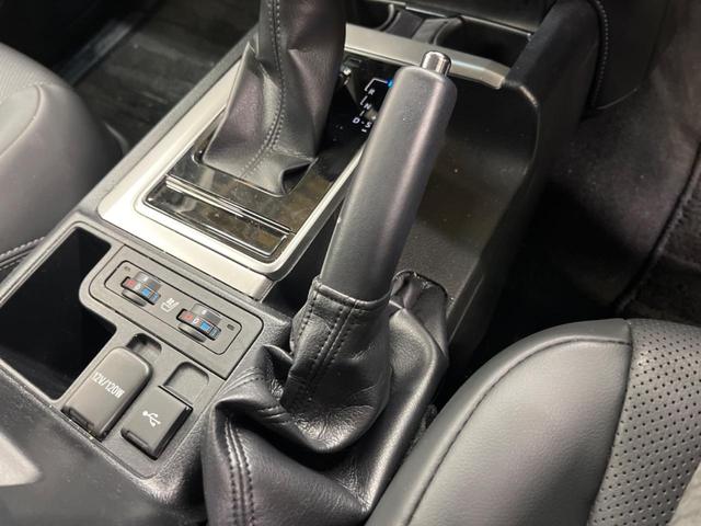 ランドクルーザープラド ＴＸ　Ｌパッケージ　ムーンルーフ　モデリスタエアロ　純正ＯＰ１９インチＡＷ　禁煙車　純正９型ナビＴＶ　マルチテレインモニタ　黒革　セーフティセンス　パワーシート　ポジションメモリ　シートベンチレーション　１４スピーカー（25枚目）