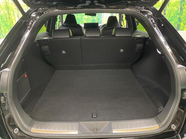 ハリアーハイブリッド Ｚ　レザーパッケージ　禁煙車　純正１２．３型ナビＴＶ　ＪＢＬサウンド　パノラミックビューモニタ　セーフティセンス　ブラインドスポットモニタ　シートベンチレーション　ステアリングヒーター　デジタルインナーミラー　ＥＴＣ２．０（11枚目）