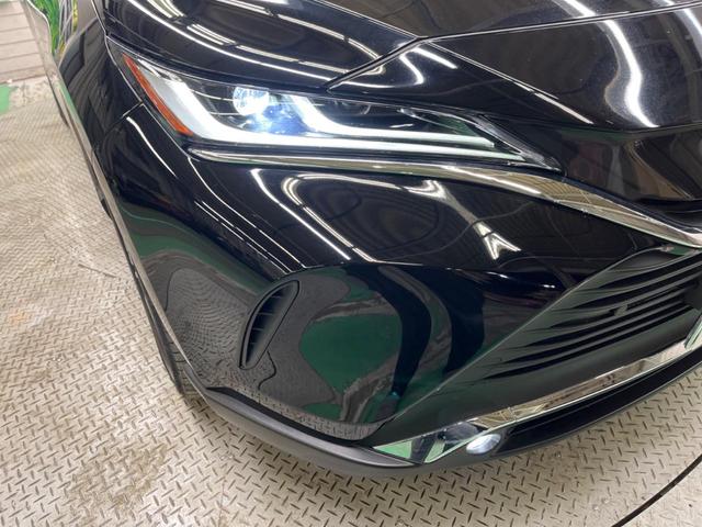 ハリアーハイブリッド Ｚ　レザーパッケージ　禁煙車　純正１２．３型ナビＴＶ　ＪＢＬサウンド　パノラミックビューモニタ　セーフティセンス　ブラインドスポットモニタ　シートベンチレーション　ステアリングヒーター　デジタルインナーミラー　ＥＴＣ２．０（12枚目）