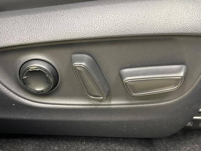 ハリアーハイブリッド Ｚ　レザーパッケージ　禁煙車　純正１２．３型ナビＴＶ　ＪＢＬサウンド　パノラミックビューモニタ　セーフティセンス　ブラインドスポットモニタ　シートベンチレーション　ステアリングヒーター　デジタルインナーミラー　ＥＴＣ２．０（33枚目）