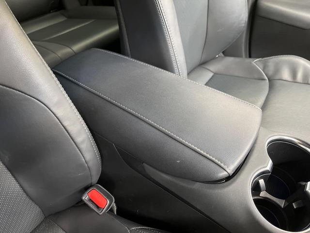 ハリアーハイブリッド Ｚ　レザーパッケージ　禁煙車　純正１２．３型ナビＴＶ　ＪＢＬサウンド　パノラミックビューモニタ　セーフティセンス　ブラインドスポットモニタ　シートベンチレーション　ステアリングヒーター　デジタルインナーミラー　ＥＴＣ２．０（38枚目）