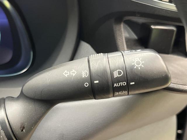 ハリアーハイブリッド Ｚ　レザーパッケージ　禁煙車　純正１２．３型ナビＴＶ　ＪＢＬサウンド　パノラミックビューモニタ　セーフティセンス　ブラインドスポットモニタ　シートベンチレーション　ステアリングヒーター　デジタルインナーミラー　ＥＴＣ２．０（49枚目）