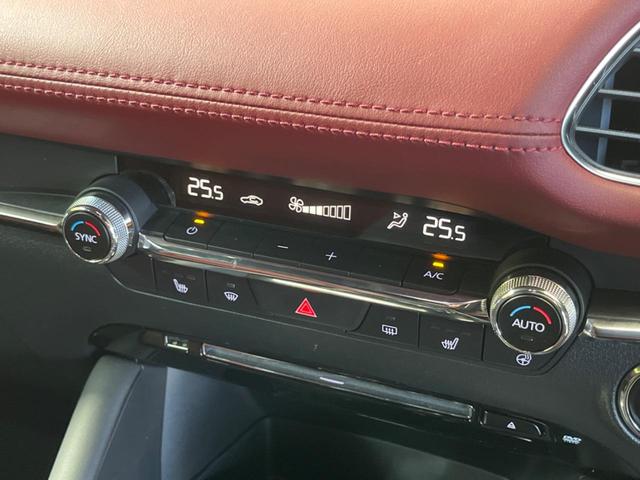 ＭＡＺＤＡ３ファストバック ２０Ｓバーガンディ　セレクション　禁煙車　マツダコネクトナビＴＶ　ＢＯＳＥサウンド　３６０°ビューモニタ　衝突被害軽減　全車速追従レーダークルーズ　ブラインドスポットモニタリング　パワーシート　シートヒーター　ＡｐｐｌｅＣａｒＰｌａｙ（8枚目）