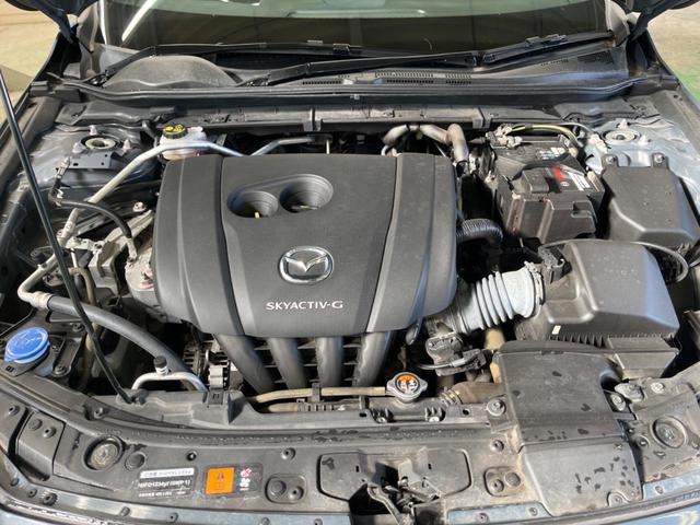 ＭＡＺＤＡ３ファストバック ２０Ｓバーガンディ　セレクション　禁煙車　マツダコネクトナビＴＶ　ＢＯＳＥサウンド　３６０°ビューモニタ　衝突被害軽減　全車速追従レーダークルーズ　ブラインドスポットモニタリング　パワーシート　シートヒーター　ＡｐｐｌｅＣａｒＰｌａｙ（19枚目）