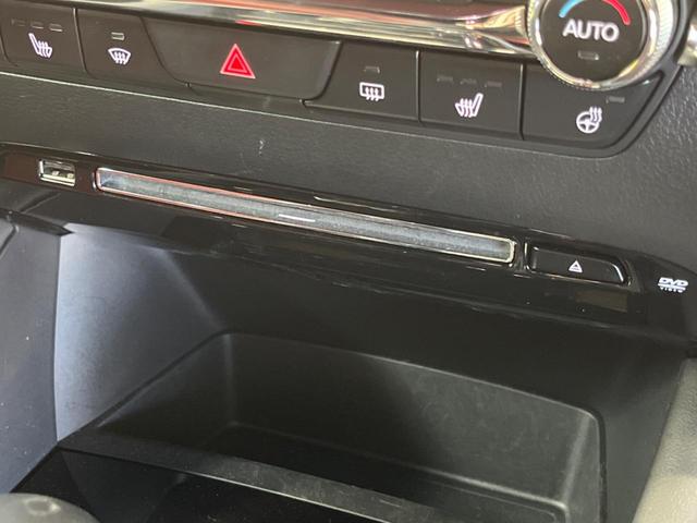 ＭＡＺＤＡ３ファストバック ２０Ｓバーガンディ　セレクション　禁煙車　マツダコネクトナビＴＶ　ＢＯＳＥサウンド　３６０°ビューモニタ　衝突被害軽減　全車速追従レーダークルーズ　ブラインドスポットモニタリング　パワーシート　シートヒーター　ＡｐｐｌｅＣａｒＰｌａｙ（28枚目）