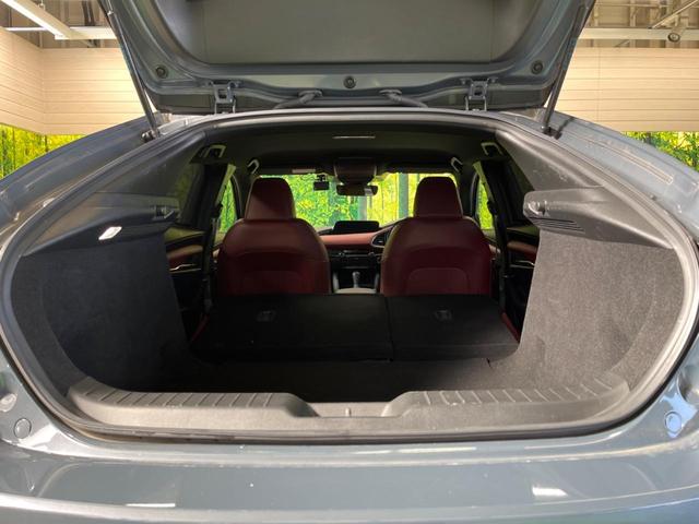 ＭＡＺＤＡ３ファストバック ２０Ｓバーガンディ　セレクション　禁煙車　マツダコネクトナビＴＶ　ＢＯＳＥサウンド　３６０°ビューモニタ　衝突被害軽減　全車速追従レーダークルーズ　ブラインドスポットモニタリング　パワーシート　シートヒーター　ＡｐｐｌｅＣａｒＰｌａｙ（43枚目）