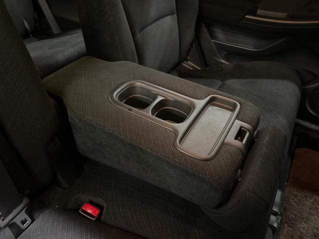 オデッセイ MX・エアロパッケージ 禁煙車 メーカーナビフルセグ バックカメラ HIDヘッド 純正18インチAW ETC Bluetooth スマートキー オートエアコン オートライト 革巻ステアリング パドルシフト DVD再生(34枚目)