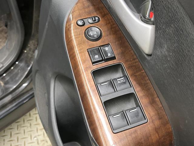 オデッセイ MX・エアロパッケージ 禁煙車 メーカーナビフルセグ バックカメラ HIDヘッド 純正18インチAW ETC Bluetooth スマートキー オートエアコン オートライト 革巻ステアリング パドルシフト DVD再生(49枚目)