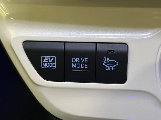 プリウス Ｓセーフティプラス　禁煙車　ナビフルセグ　バックカメラ　セーフティセンス　レーダークルーズ　インテリジェントクリアランスソナー　ＬＥＤヘッド　純正１５インチＡＷ　ヘッドアップディスプレイ　ＥＴＣ　Ｂｌｕｅｔｏｏｔｈ（48枚目）