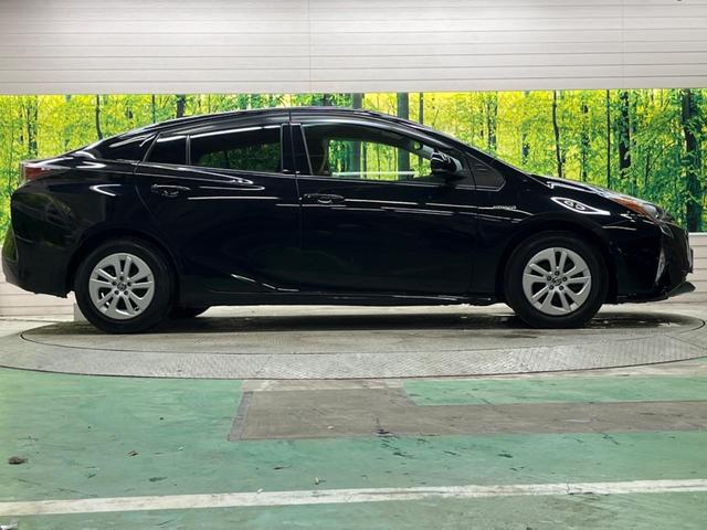 プリウス Ｓセーフティプラス　禁煙車　ナビフルセグ　バックカメラ　セーフティセンス　レーダークルーズ　インテリジェントクリアランスソナー　ＬＥＤヘッド　純正１５インチＡＷ　ヘッドアップディスプレイ　ＥＴＣ　Ｂｌｕｅｔｏｏｔｈ（53枚目）