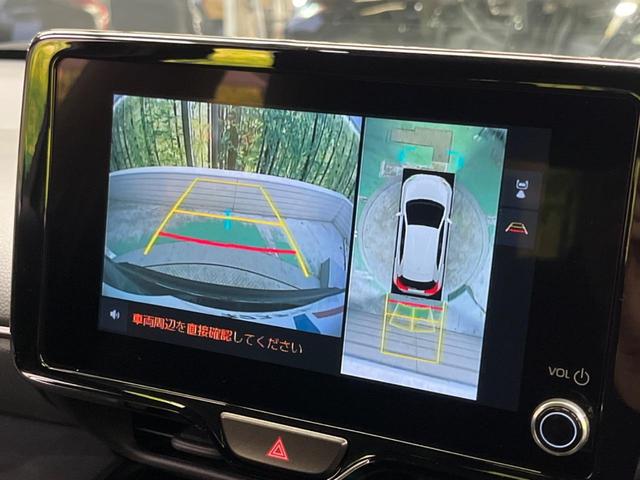 ヤリスクロス ハイブリッドＺ　禁煙車　純正８型ナビＴＶ　パノラミックビューモニタ　黒内装　セーフティセンス　ブラインドスポットモニタ　フルＬＥＤヘッド　純正１８インチＡＷ　半革シート　パワーシート　シートヒーター　ＥＴＣ２．０（4枚目）