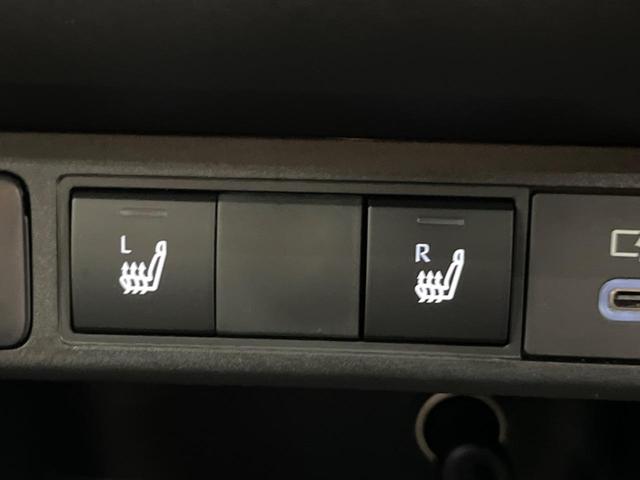 ヤリスクロス ハイブリッドＺ　禁煙車　純正８型ナビＴＶ　パノラミックビューモニタ　黒内装　セーフティセンス　ブラインドスポットモニタ　フルＬＥＤヘッド　純正１８インチＡＷ　半革シート　パワーシート　シートヒーター　ＥＴＣ２．０（8枚目）