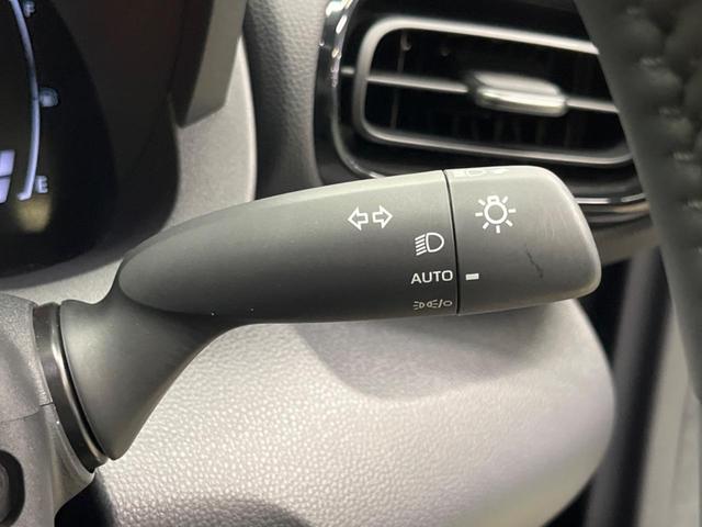 ヤリスクロス ハイブリッドＺ　禁煙車　純正８型ナビＴＶ　パノラミックビューモニタ　黒内装　セーフティセンス　ブラインドスポットモニタ　フルＬＥＤヘッド　純正１８インチＡＷ　半革シート　パワーシート　シートヒーター　ＥＴＣ２．０（47枚目）