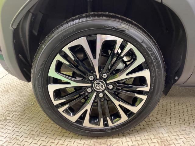 ヤリスクロス ハイブリッドＺ　禁煙車　純正８型ナビＴＶ　パノラミックビューモニタ　黒内装　セーフティセンス　ブラインドスポットモニタ　フルＬＥＤヘッド　純正１８インチＡＷ　半革シート　パワーシート　シートヒーター　ＥＴＣ２．０（59枚目）