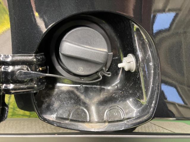 ヤリスクロス ハイブリッドＺ　禁煙車　純正８型ナビＴＶ　パノラミックビューモニタ　黒内装　セーフティセンス　ブラインドスポットモニタ　フルＬＥＤヘッド　純正１８インチＡＷ　半革シート　パワーシート　シートヒーター　ＥＴＣ２．０（61枚目）