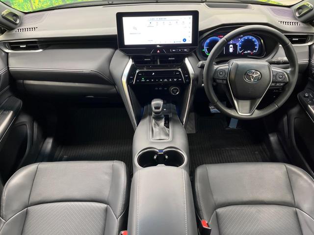 ハリアーハイブリッド Ｚ　レザーパッケージ　調光パノラマルーフ　禁煙車　純正１２．３型ナビＴＶ　ＪＢＬサウンド　パノラミックビューモニタ　セーフティセンス　ブラインドスポットモニタ　ハンズフリー電動バックドア　デジタルインナーミラー（2枚目）