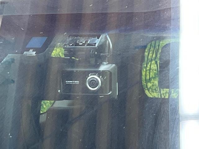 ランドクルーザープラド TX Lパッケージ・ブラックエディション 7人乗 黒革 禁煙車 9型ナビTV バックカメラ セーフティセンス レーダークルーズ LEDヘッド 専用18インチAW ルーフレール パワーシート シートベンチレーション ETC Bluetooth(8枚目)