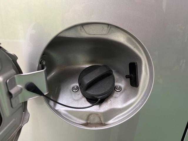 ワゴンR ハイブリッドFX 禁煙車 セーフティサポート ドラレコ スマートキー シートヒーター ETC 純正CDオーディオ リアパーキングセンサー オートエアコン オートライト 車線逸脱警報 アイドリングスト 横滑り防止装置(49枚目)