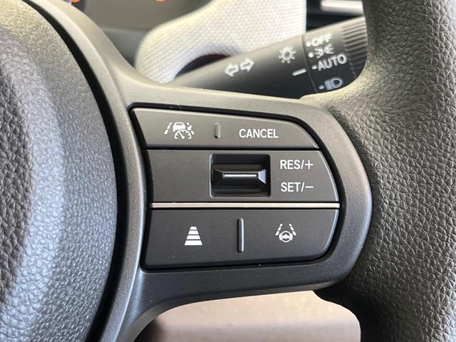 フリード エアー　登録済未使用車　純正８型ディスプレイオーディオ　両側電動ドア　バックカメラ　ホンダセンシング　渋滞追従アダプティブクルーズ　ＬＥＤヘッド　パーキングセンサ　オートハイビーム　後席サンシェード（7枚目）