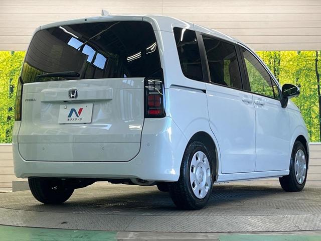 フリード エアー　登録済未使用車　純正８型ディスプレイオーディオ　両側電動ドア　バックカメラ　ホンダセンシング　渋滞追従アダプティブクルーズ　ＬＥＤヘッド　パーキングセンサ　オートハイビーム　後席サンシェード（17枚目）