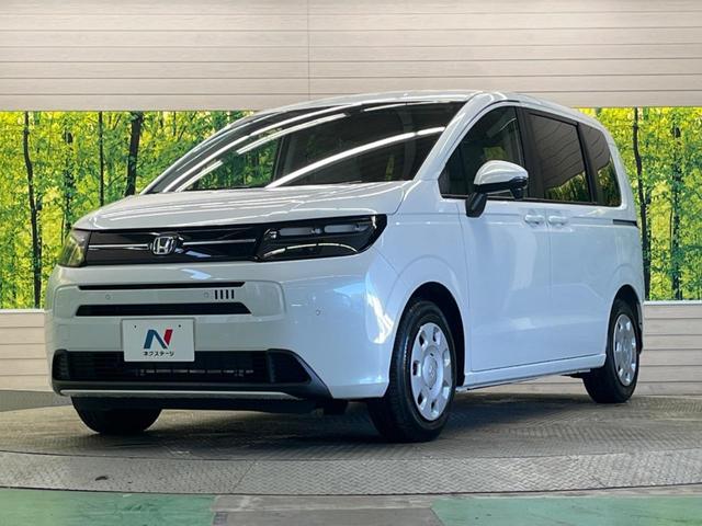 フリード エアー　登録済未使用車　純正８型ディスプレイオーディオ　両側電動ドア　バックカメラ　ホンダセンシング　渋滞追従アダプティブクルーズ　ＬＥＤヘッド　パーキングセンサ　オートハイビーム　後席サンシェード（50枚目）