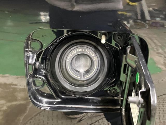 セレナ ハイウェイスターV 禁煙車 BiG-X11型ナビTV 12.8型リアビジョン アラウンドビューモニタ 両側ハンズフリー電動ドア 衝突被害軽減 プロパイロット アダプティブLEDヘッド 後席オートエアコン ETC(70枚目)