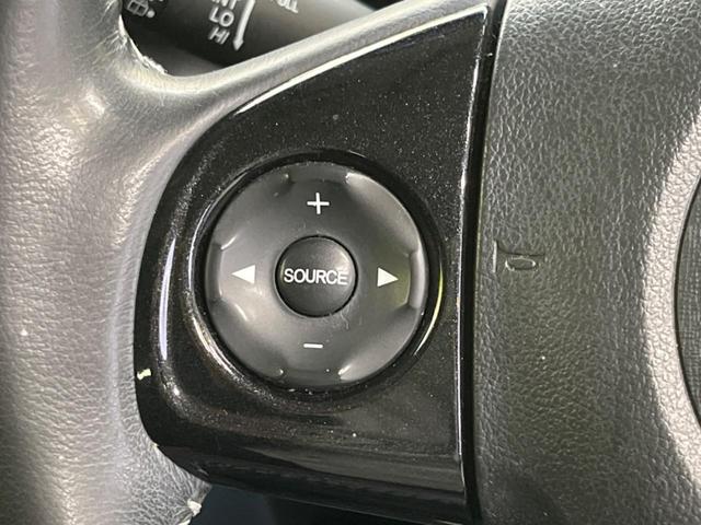 N-BOXカスタム G SSパッケージ 禁煙車 ナビフルセグ 両側電動ドア HIDヘッド 純正14インチAW Bluetooth スマートキー オートエアコン オートライト 革巻ステアリング ステアリングリモコン DVD再生(7枚目)