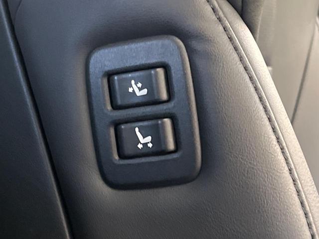 アルファード 2.5S Cパッケージ ツインムーンルーフ 三眼LED 禁煙車 純正9型ディスプレイTV 純正12型後席モニター バックカメラ セーフティセンス ブラインドスポットモニタ デジタルインナーミラー 電動バックドア DVD再生(36枚目)