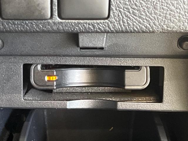 アルファード 2.5S Cパッケージ ツインムーンルーフ 三眼LED 禁煙車 純正9型ディスプレイTV 純正12型後席モニター バックカメラ セーフティセンス ブラインドスポットモニタ デジタルインナーミラー 電動バックドア DVD再生(39枚目)