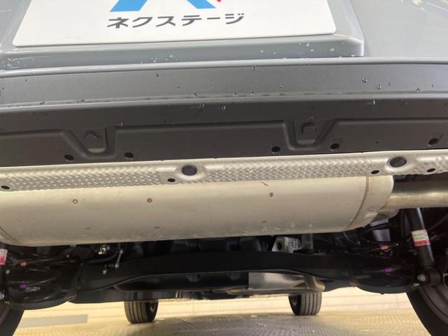 ＬＢＸ クール　禁煙車　純正９．８型ディスプレイＴＶ　パノラミックビューモニタ　セーフティセンス　ブラインドスポットモニタ　専用１８インチＡＷ　セミアニリン革／エードコンビシート　パワーシート　電動バックドア（18枚目）