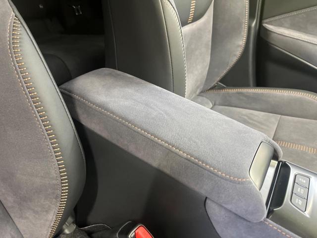 ＬＢＸ クール　禁煙車　純正９．８型ディスプレイＴＶ　パノラミックビューモニタ　セーフティセンス　ブラインドスポットモニタ　専用１８インチＡＷ　セミアニリン革／エードコンビシート　パワーシート　電動バックドア（36枚目）