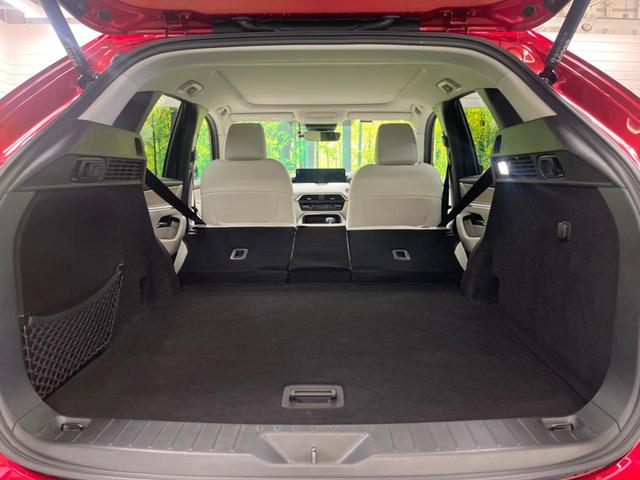 CX-60 XD エクスクルーシブモード パノラマサンルーフ 白革 禁煙車 12.3型コネクトナビTV 360°ビューモニタ BOSEサウンド 衝突軽減 10WAYパワーシート シートベンチレーション 電動バックドア ETC HDMI入力(41枚目)