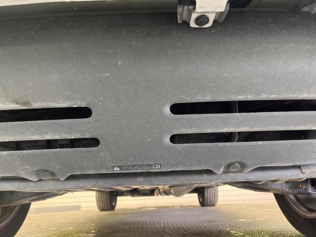 デリカD:5 P 禁煙車 純正10.1型ナビTV マルチアラウンドモニタ 両側電動ドア e-アシスト レーダークルーズ 後側方車両検知警告 パワーシート シートヒーター 電動バックドア ステアリングヒーター DVD再生(18枚目)