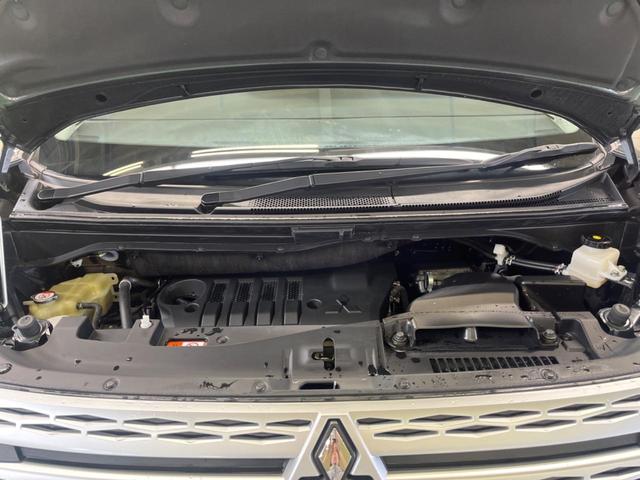 デリカD:5 P 禁煙車 純正10.1型ナビTV マルチアラウンドモニタ 両側電動ドア e-アシスト レーダークルーズ 後側方車両検知警告 パワーシート シートヒーター 電動バックドア ステアリングヒーター DVD再生(19枚目)