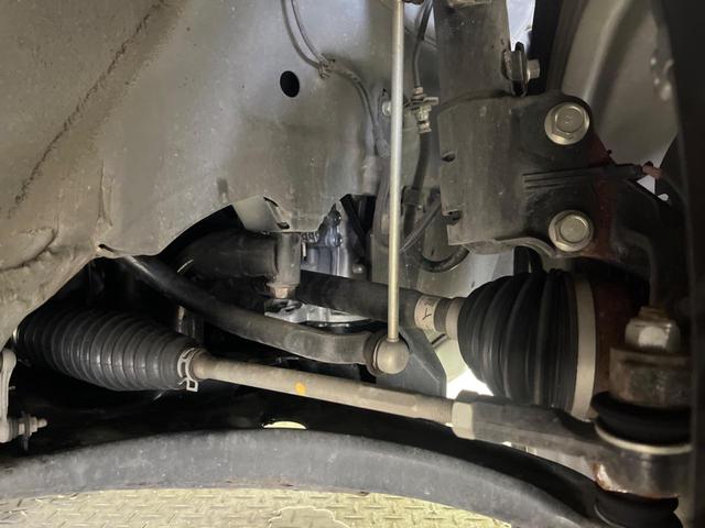 デリカD:5 P 禁煙車 純正10.1型ナビTV マルチアラウンドモニタ 両側電動ドア e-アシスト レーダークルーズ 後側方車両検知警告 パワーシート シートヒーター 電動バックドア ステアリングヒーター DVD再生(20枚目)