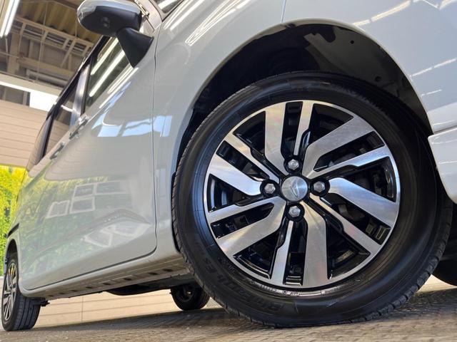 トール カスタムＧ　リミテッド　ＳＡＩＩＩ　禁煙車　衝突軽減　両側電動スライドドア　純正ナビ　フルセグ　全周囲カメラ　Ｂｌｕｅｔｏｏｔｈ　前席シートヒーター　クルーズコントロール　クリアランスソナー　ＬＥＤヘッド　オートハイビーム　ＬＥＤフォグ（12枚目）