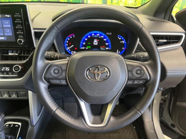 カローラクロス ハイブリッド　Ｚ　禁煙車　純正ディスプレイオーディオ　バックカメラ　セーフティセンス　ＬＥＤヘッド　シーケンシャルターンランプ　純正１８インチＡＷ　ハンズフリー電動バックドア　半革シート　パワーシート　シートヒーター（5枚目）