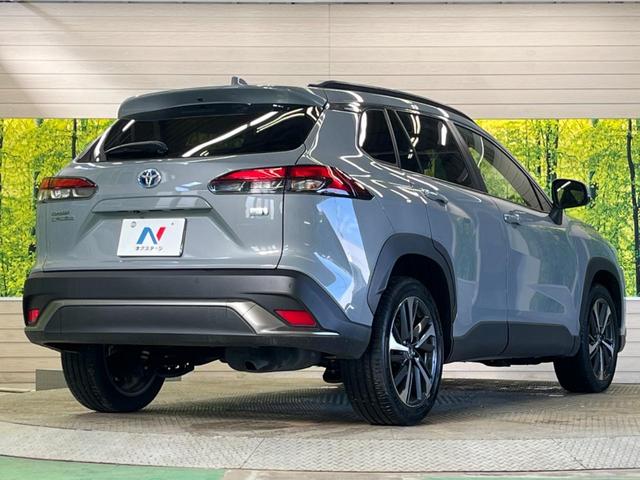 カローラクロス ハイブリッド　Ｚ　禁煙車　純正ディスプレイオーディオ　バックカメラ　セーフティセンス　ＬＥＤヘッド　シーケンシャルターンランプ　純正１８インチＡＷ　ハンズフリー電動バックドア　半革シート　パワーシート　シートヒーター（17枚目）