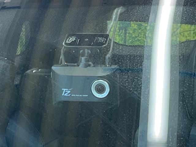 カローラクロス ハイブリッド　Ｚ　禁煙車　純正ディスプレイオーディオ　バックカメラ　セーフティセンス　ＬＥＤヘッド　シーケンシャルターンランプ　純正１８インチＡＷ　ハンズフリー電動バックドア　半革シート　パワーシート　シートヒーター（27枚目）