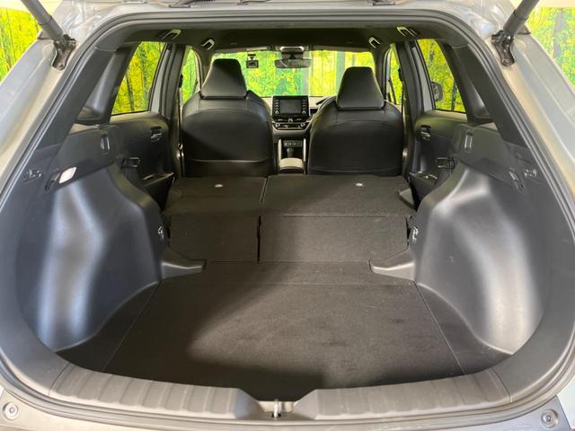 カローラクロス ハイブリッド　Ｚ　禁煙車　純正ディスプレイオーディオ　バックカメラ　セーフティセンス　ＬＥＤヘッド　シーケンシャルターンランプ　純正１８インチＡＷ　ハンズフリー電動バックドア　半革シート　パワーシート　シートヒーター（35枚目）